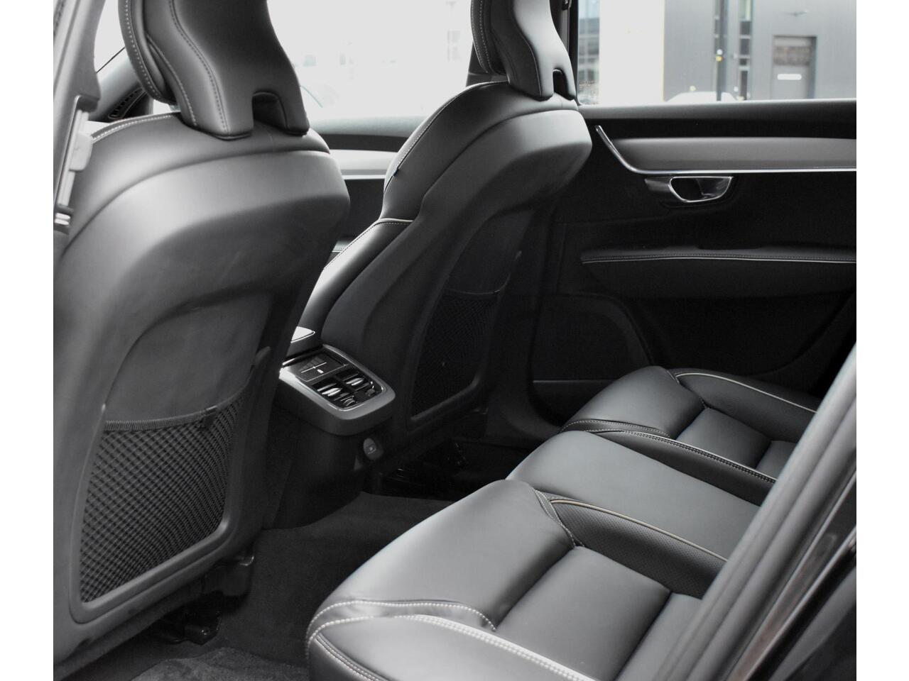 Volvo S90 2.0 B4 197PK Aut. Plus Dark | BLiS | Navi | Camera | Leder | Incl. garantie