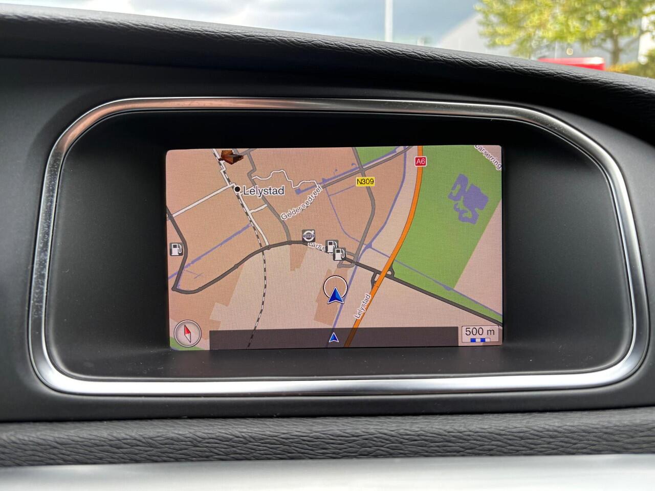 Volvo V40 1.5 T2 Polar+ | Navigatie | Winterpakket |