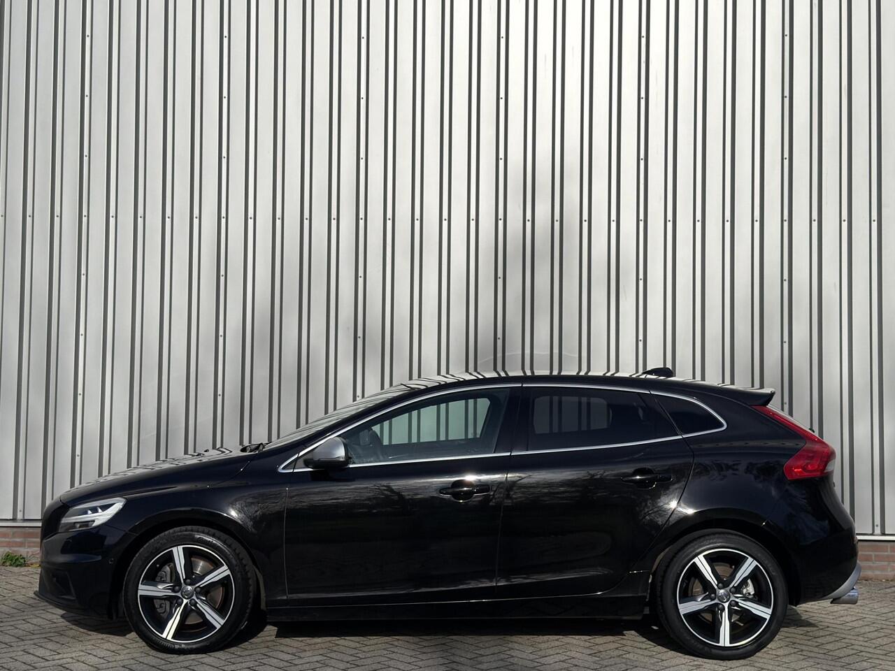 Volvo V40 1.5 T3 Polar+ Sport | Intellisafe | Trekhaak | Vol Leder | Elektrische bestuurdersstoel met geheugen |