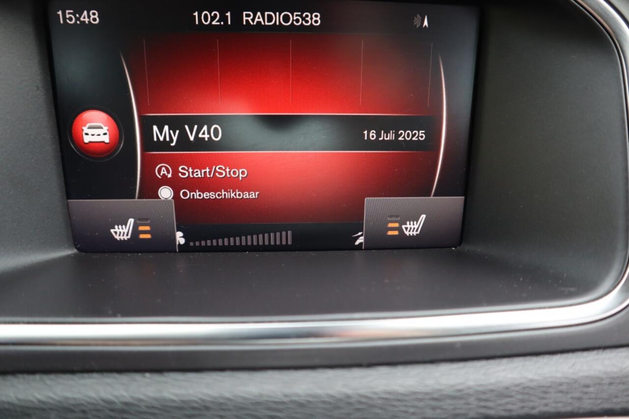 Volvo V40 1.5 T2 Polar+ | navi/BT | cruise | led | dealer oh | NL | boekje