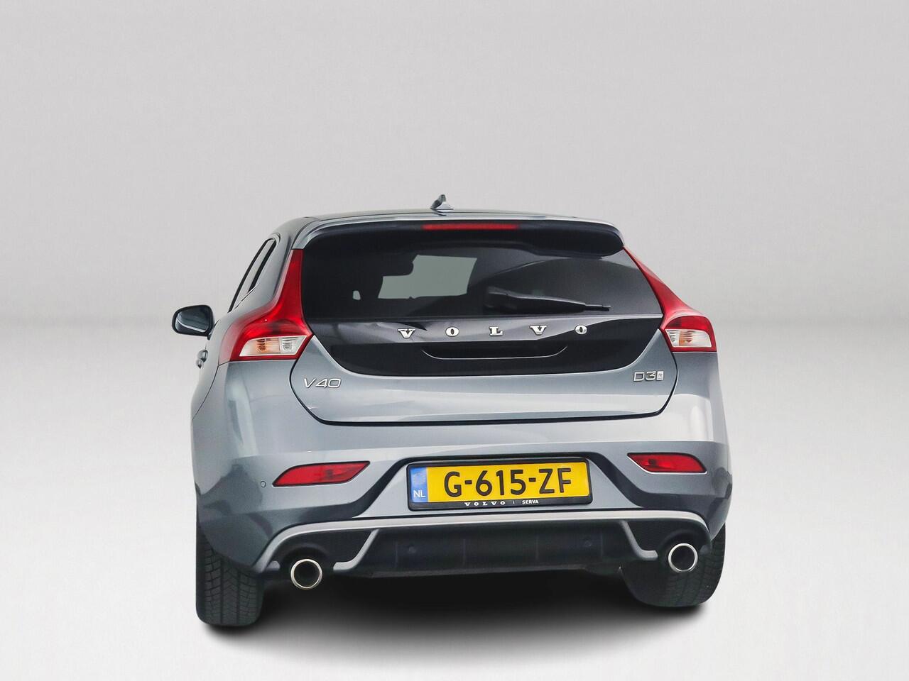 Volvo V40 D3 Aut. Polar+ Sport | Harman Kardon | Panoramadak | Parkeercamera | Stoelverwarming