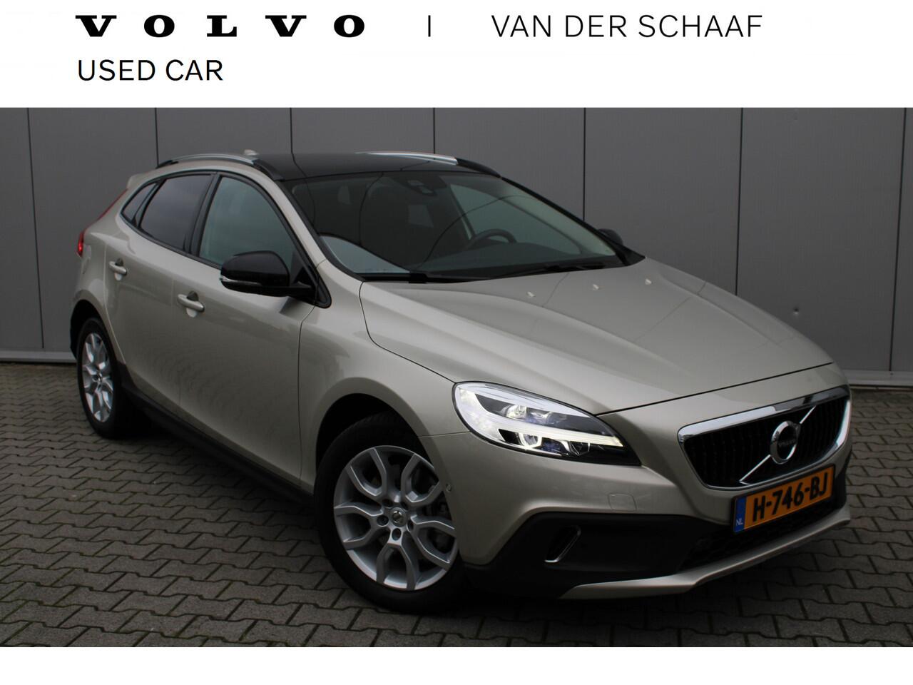 Volvo V40 CROSS COUNTRY T3 automaat Polar+ Luxury | 1e eigenaar | Dealer onderhouden | Panorama dak