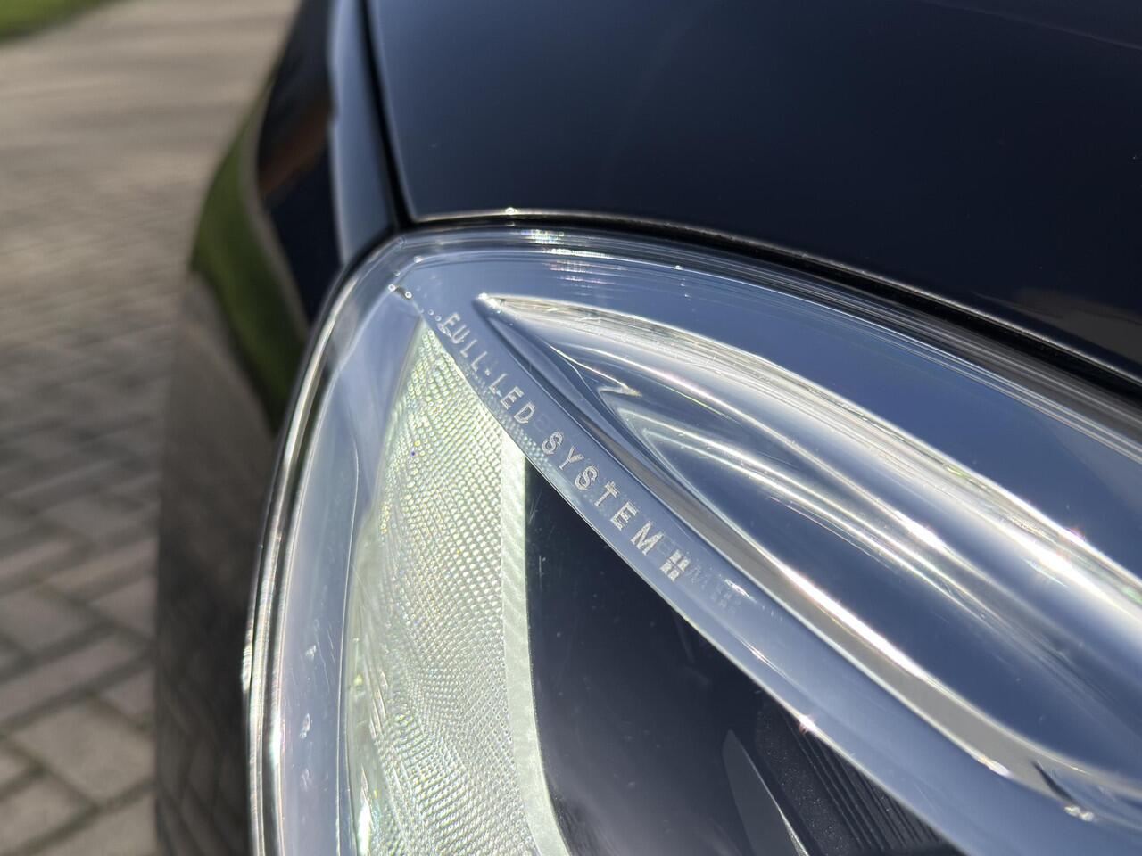 Volvo V40 1.5 T3 Polar+ Sport | Intellisafe | Trekhaak | Vol Leder | Elektrische bestuurdersstoel met geheugen |