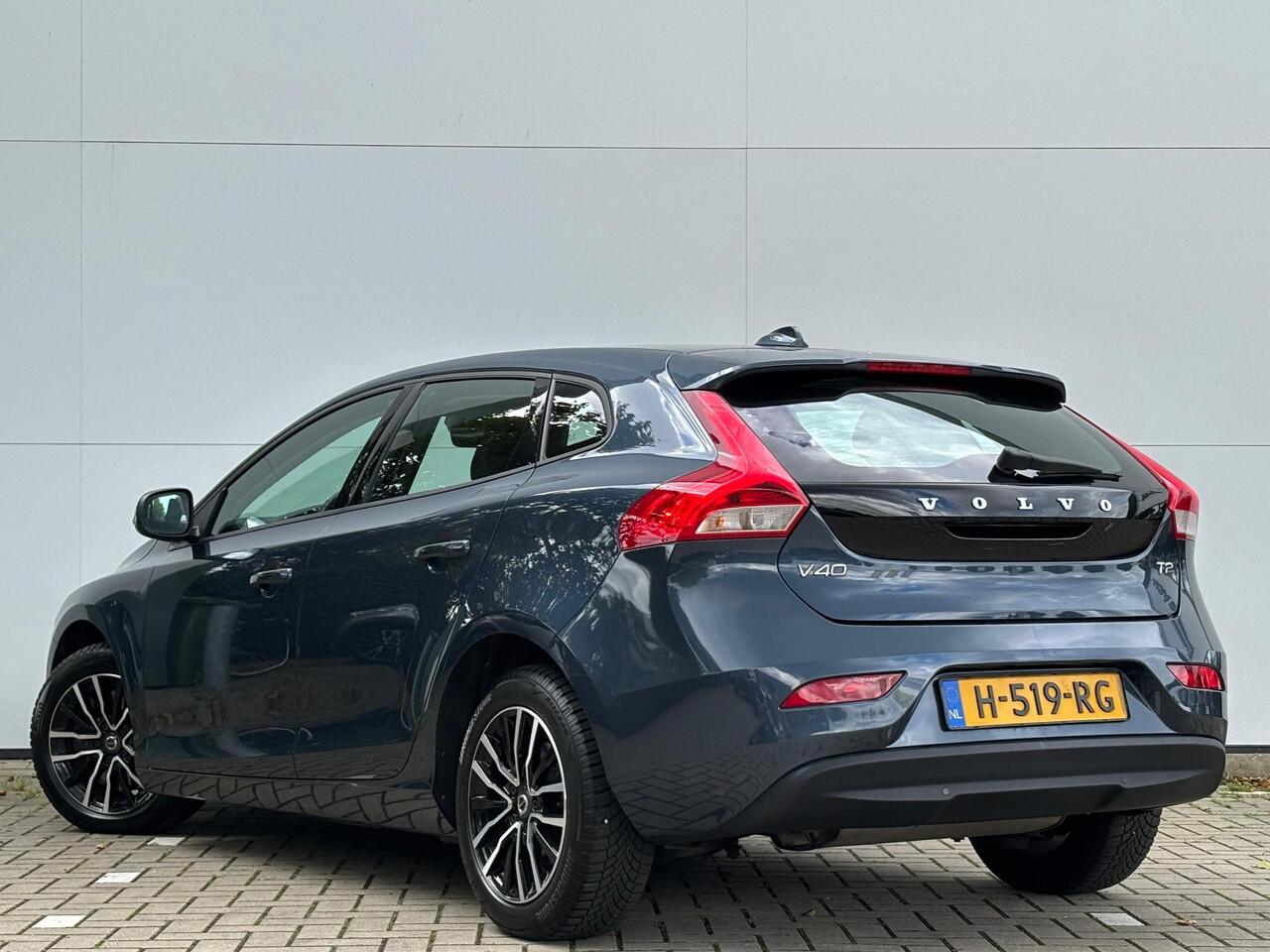 Volvo V40 1.5 T2 Polar+ | Navigatie | Winterpakket |