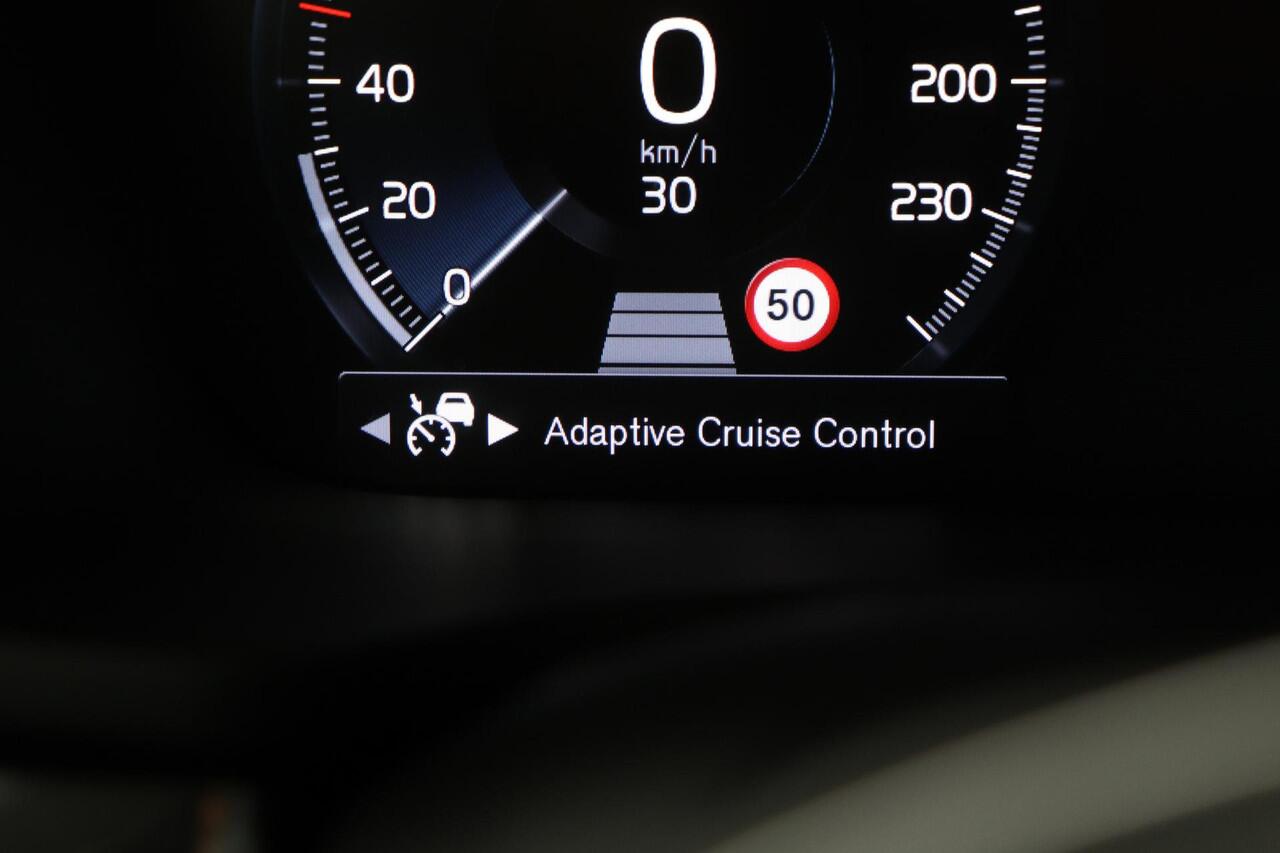 Volvo V60 T6 Recharge Inscription Expr. | Trekhaak | ACC | Keyless | Apple Carplay | Stoelverwarming