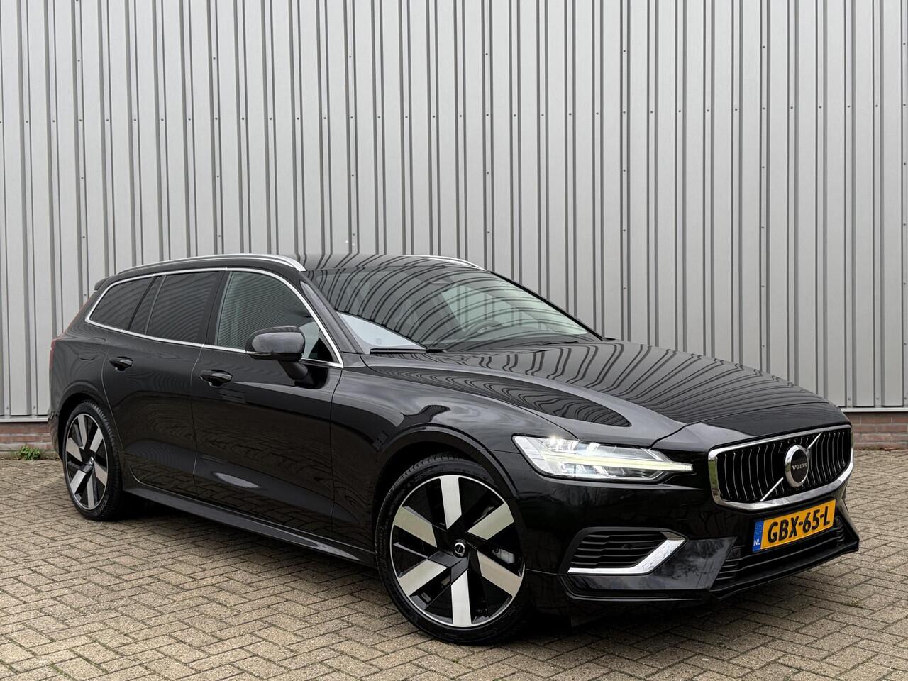 Volvo V60 2.0 T6 Plug-in hybrid AWD Essential Edition | Stuur en stoelverwarming V+A | Pilot Assist & ACC | Styling kit sideskirts |