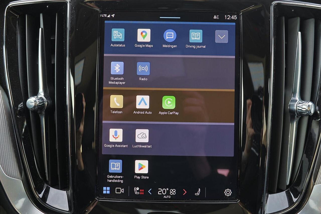 Volvo V60 B4 Plus Dark - Panorama/schuifdak - IntelliSafe Assist & Surround - 360º Camera - Harman/Kardon audio - Adaptieve LED koplampen - Verwarmde voorstoelen, stuur & achterbank - Parkeersensoren voor & achter - Elektr. bedienb. voorstoelen met geheugen - Draad