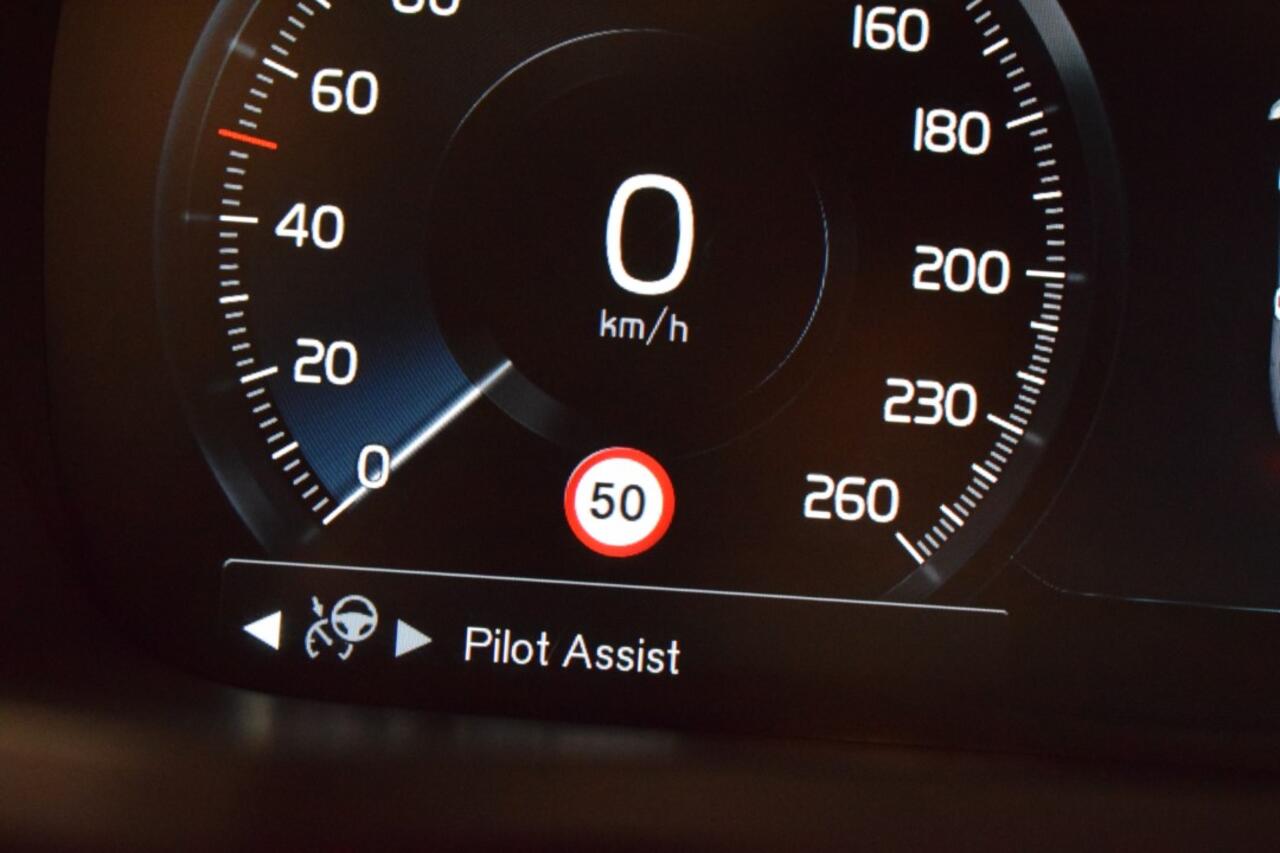 Volvo V60 2.0 B5 250pk AUT8 Inscription Mild Hybr. Leer/ Stoel verw./ Adapt. Cruise/ Donker glas