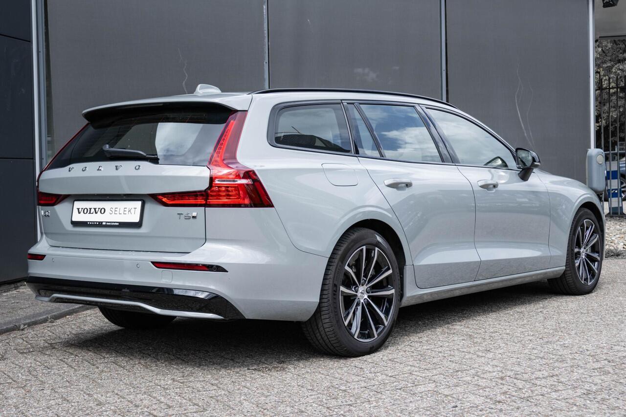 Volvo V60 T6 Plug-in hybrid AWD Plus Dark | Google Navigatie | Moritz lederen interieur | Elektrische stoelen voor met memory | Harman Kardon premium Sound | Parkeercamera | Adaptive Cruise Control | BLIS | Keyless |