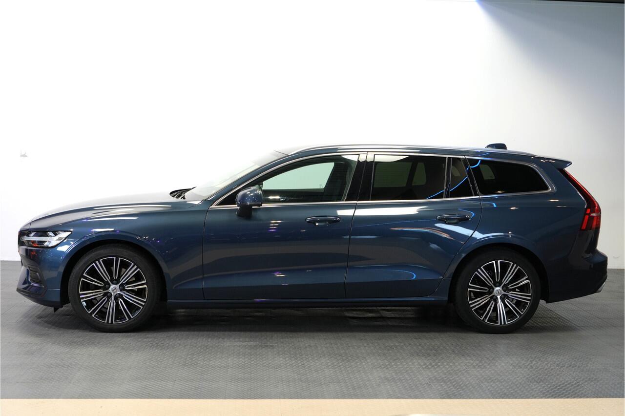 Volvo V60 2.0 B4 MHEV 145kW/197pk Aut8 Inscription ADAPT.CRUISE + NAVI SENSUS + DRIVE MODES + PILOT ASSIST + AFN.TREKHAAK + CAMERA + BLIS + LANE ASSIST + STOELVERWARMING + KEYLESS ENTRY&GO + MATRIX LED + PARKSENSOREN V&A + 18" LM-VELGEN!!
