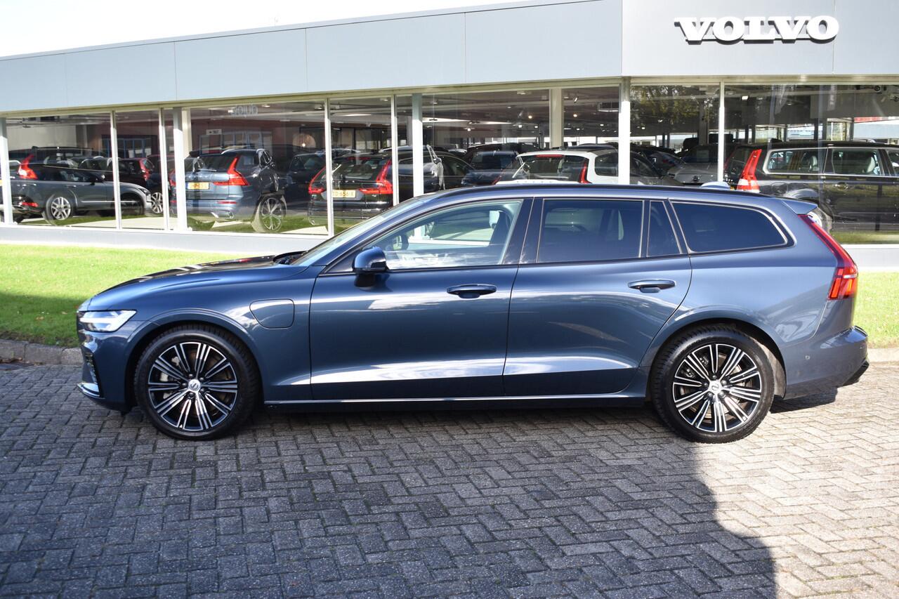 Volvo V60 T6 AWD 350PK Plug-in Hybrid Plus Dark | 360 Camera | H&K | BLIS | ACC | Stoelverwarming | Leder |