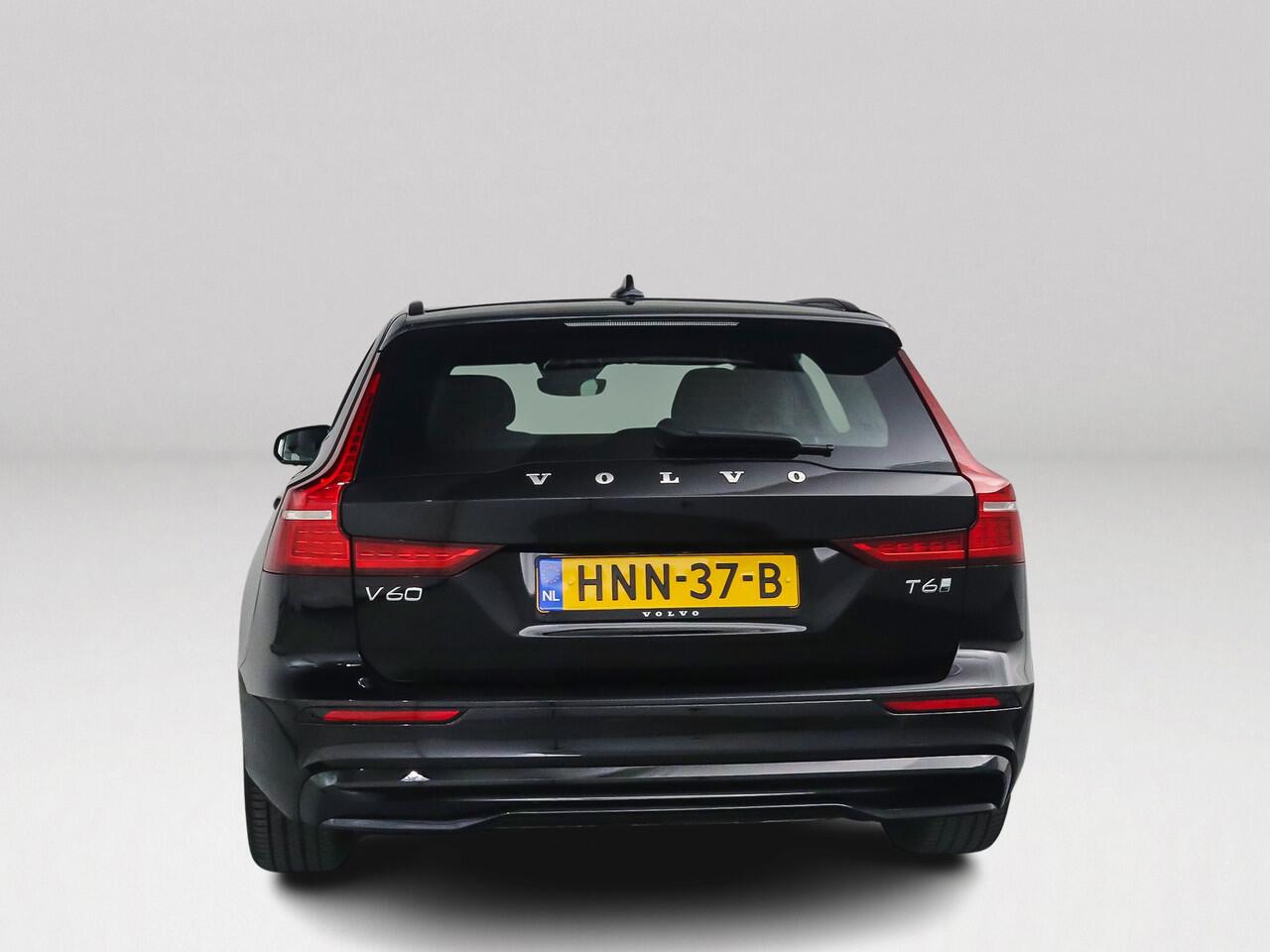 Volvo V60 T6 AWD Plus Dark | 360° camera | Harman Kardon | Stoel- en Stuurverwarming | Trekhaak