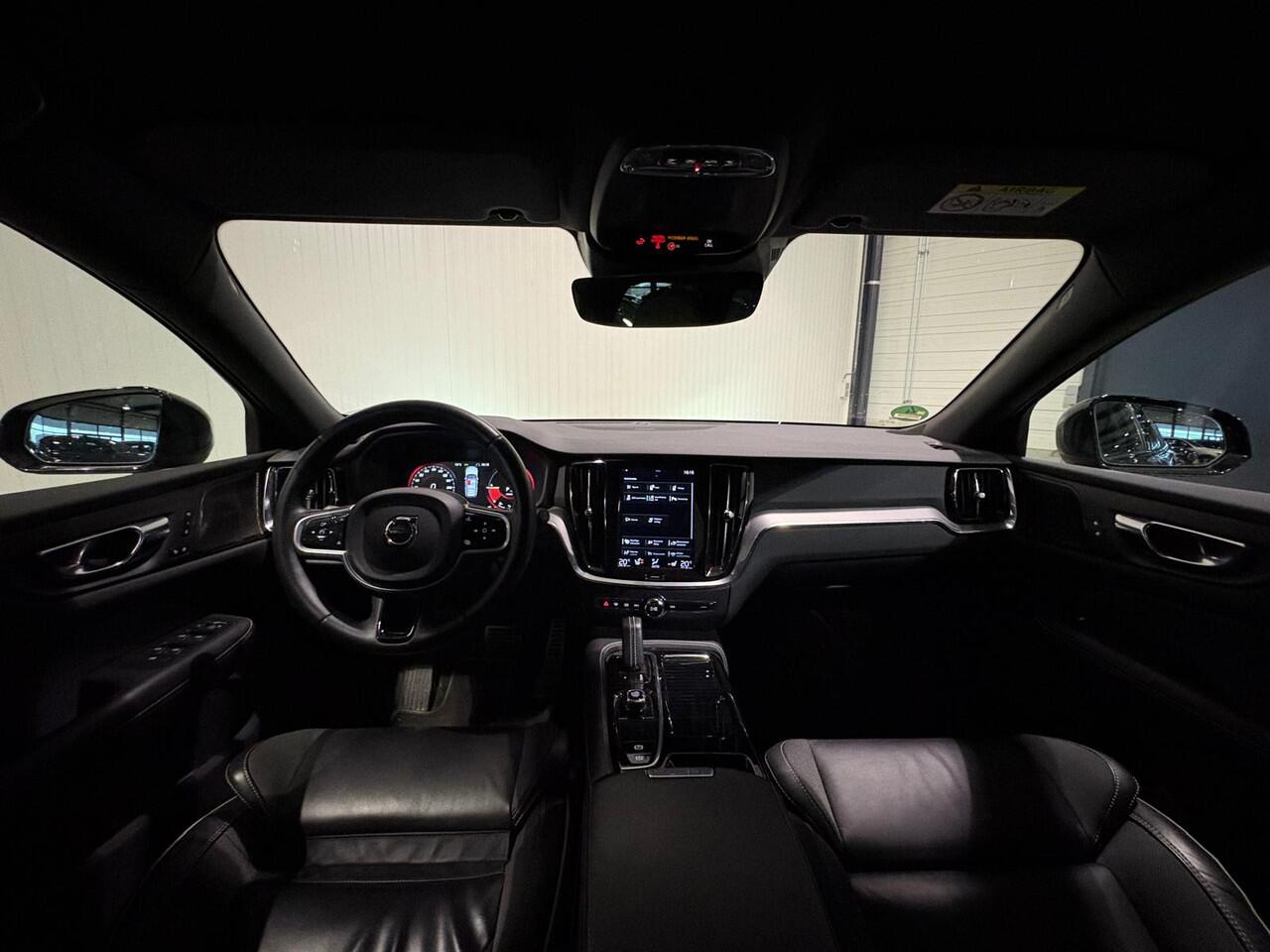 Volvo V60 T8 R-Design ACC Leder Stoelverwarming 390pk