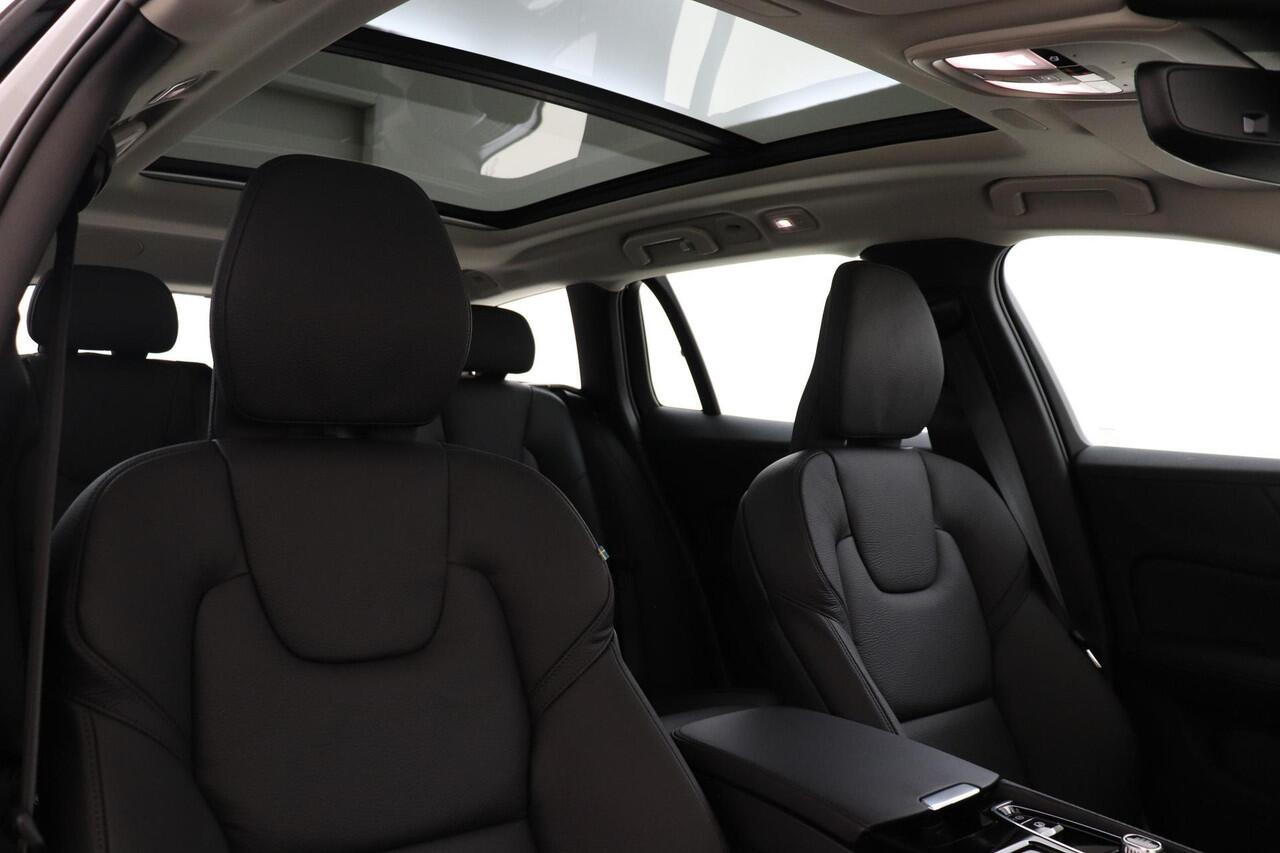 Volvo V60 T8 RECHARGE ULTRA DARK -PANO.DAK|HEAD-UP DISP.|CAMERA|HARMAN/KARDON