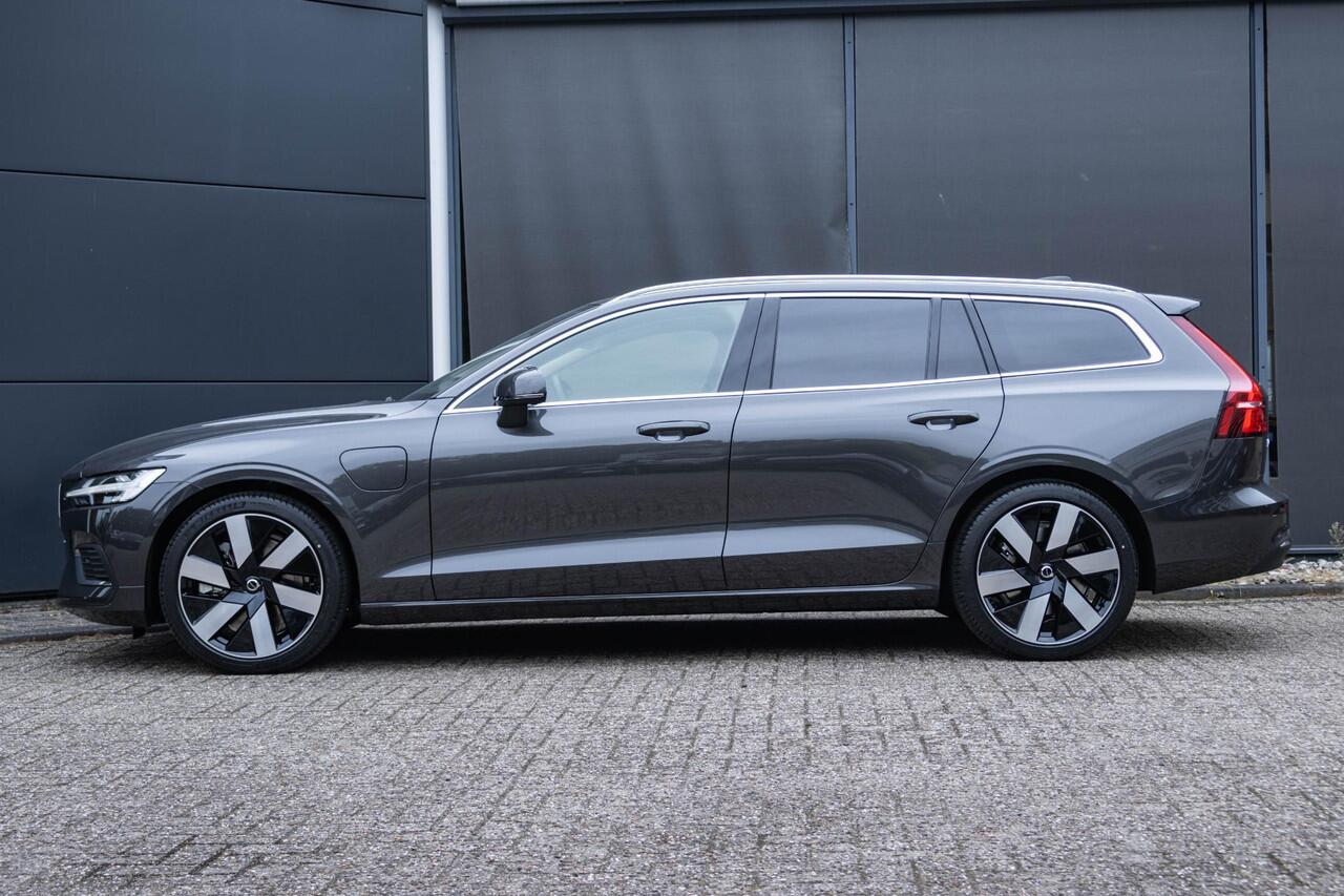 Volvo V60 T6 Recharge AWD Essential Edition | Long Range | Verwarmbare voorstoelen | Verwarmbaar stuurwiel | Verwarmbare achterbank | Google Infotainment | Parkeercamera | 19 inch Lichtmetalen velgen