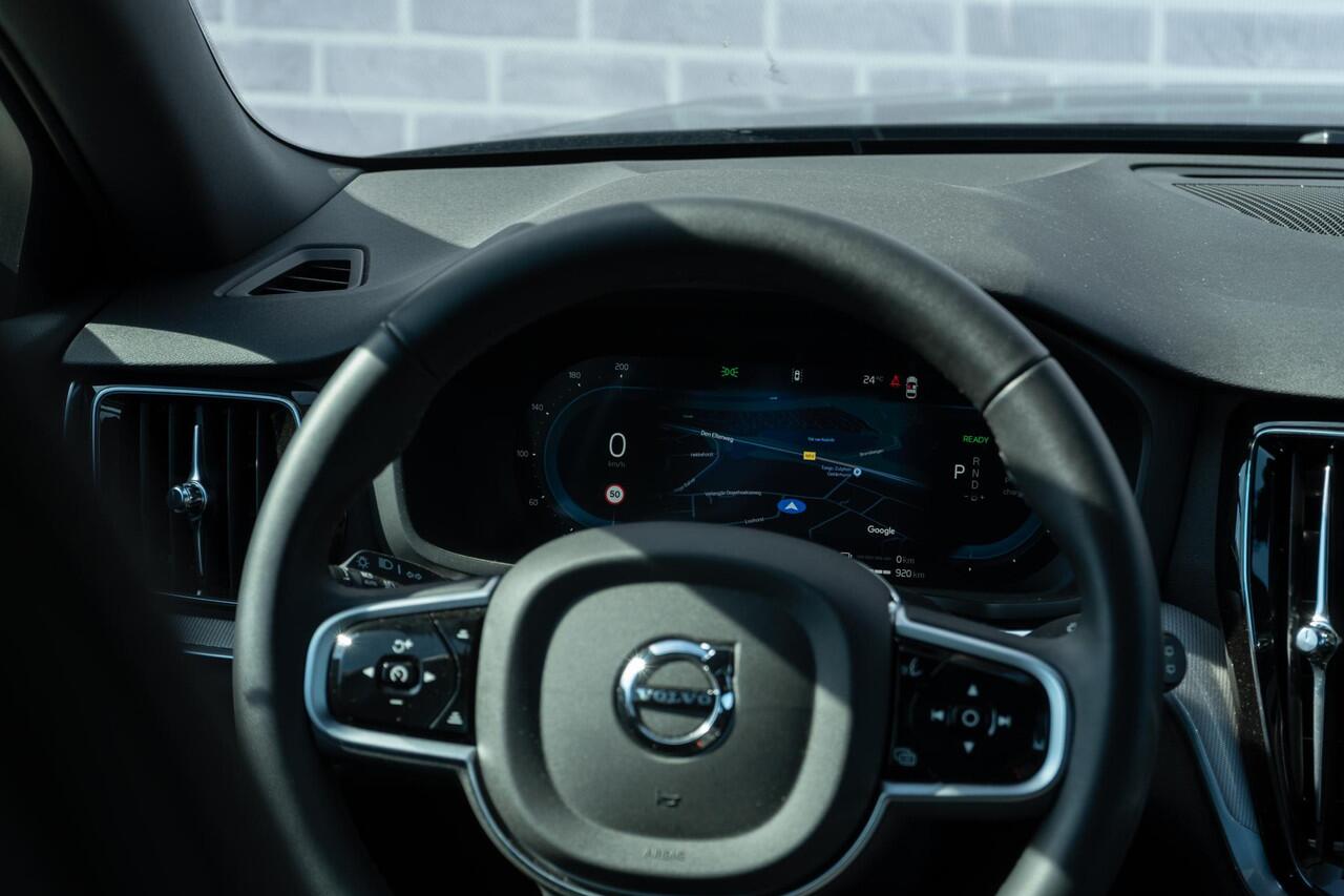 Volvo V60 T6 Plug-in hybrid AWD Plus Dark Aut | Trekhaak 2000 kg | Adaptieve Cruise Control | Harman Kardon | BLIS| 360° camera | Stoelverw. V+A