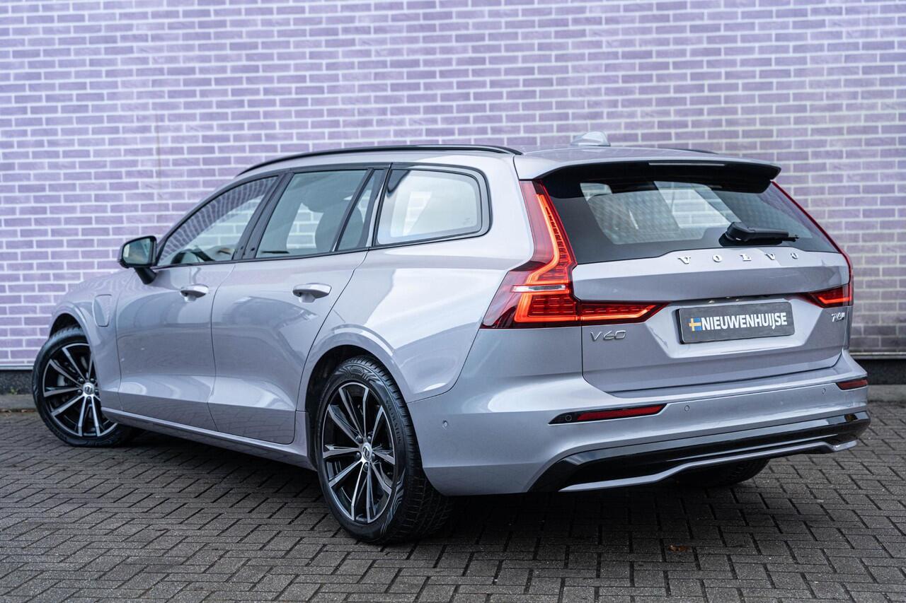Volvo V60 2.0 T6 Plug-in hybrid AWD Plus Dark Elektrisch verstelbare stoelen | Harmon Kardon | Sportstoelen| Electrisch inklapbare Trekhaak | 360 Camera | Verwarmbare Voorruit