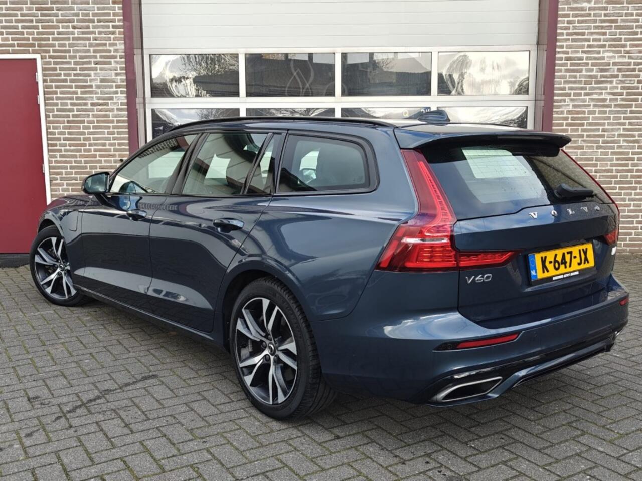 Volvo V60 2.0 T6 Recharge AWD R-Design - all in prijs