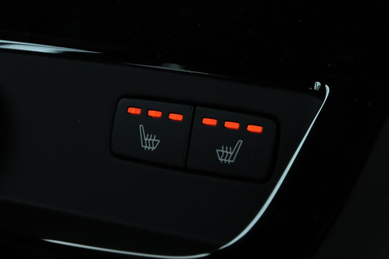 Volvo V60 T6 PLUG-IN HYBRID AWD PLUS DARK -GEVENT.LEDER|360°CAM|ADAP.CRUISE|KEYLESS|VERW.VOORRUIT|19"