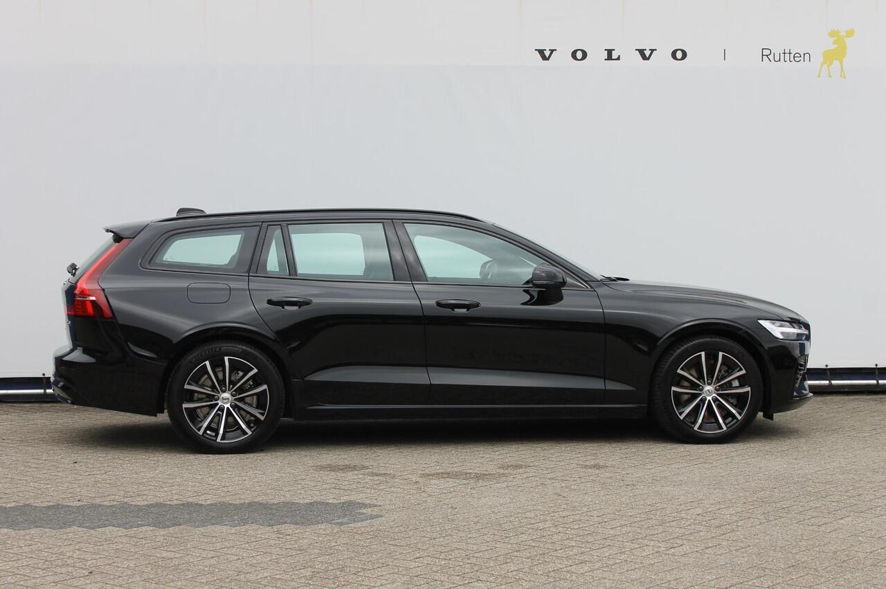 Volvo V60 T6 350PK Autm. Plug-in hybrid AWD Plus Dark Long Range / Google infotainment / Semi elekrisch wegklapbare trekhaak / Verwarmbare voorruit / Elektrisch bedienbare voorstoelen met geheugen / Verwarmbare voorstoelen