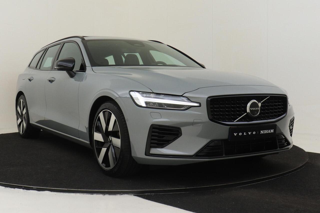 Volvo V60 T6 PLUG-IN HYBRID AWD ULTRA DARK -PANO.DAK|BOWERS&WILKINS|360°CAM|HEAD-UP DISP.|20"