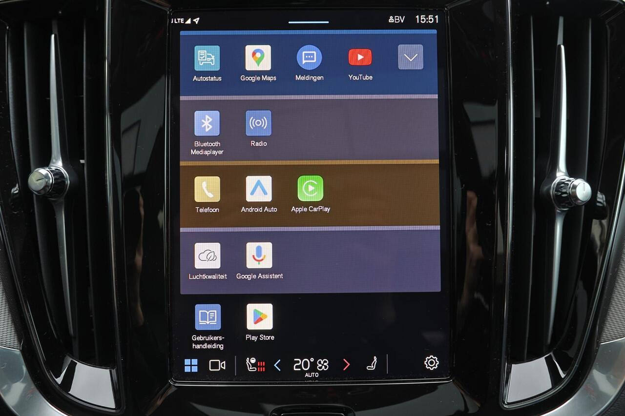 Volvo V60 T6 Recharge AWD Plus Dark - Panorama/schuifdak - IntelliSafe Assist & Surround - Harman/Kardon audio - Parkeercamera achter - Verwarmde voorstoelen, stuur & achterbank - Parkeersensoren voor & achter - Elektr. bedienb. voorstoelen met geheugen - Extra get