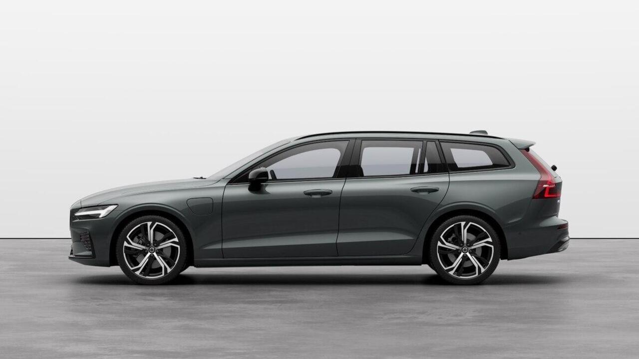 Volvo V60 2.0 T6 Plug-in hybrid AWD Plus Dark Schuif/kantel dak l 360 graden Camera l Head-up Display