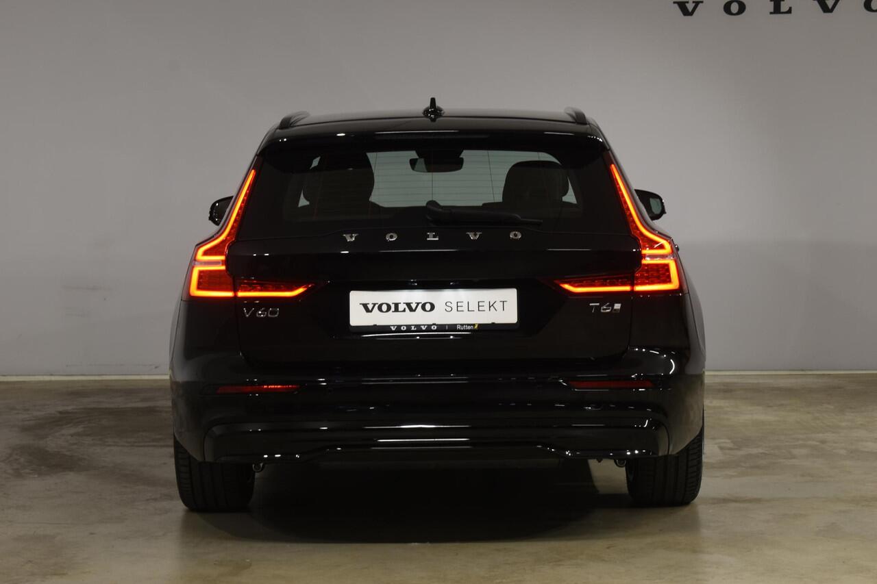 Volvo V60 T6 350PK Automaat Plus Dark / Navigatie / 360 Camera / Harman Kardon / Stuur & Stoelverwarming / LM Velgen / Trekhaak