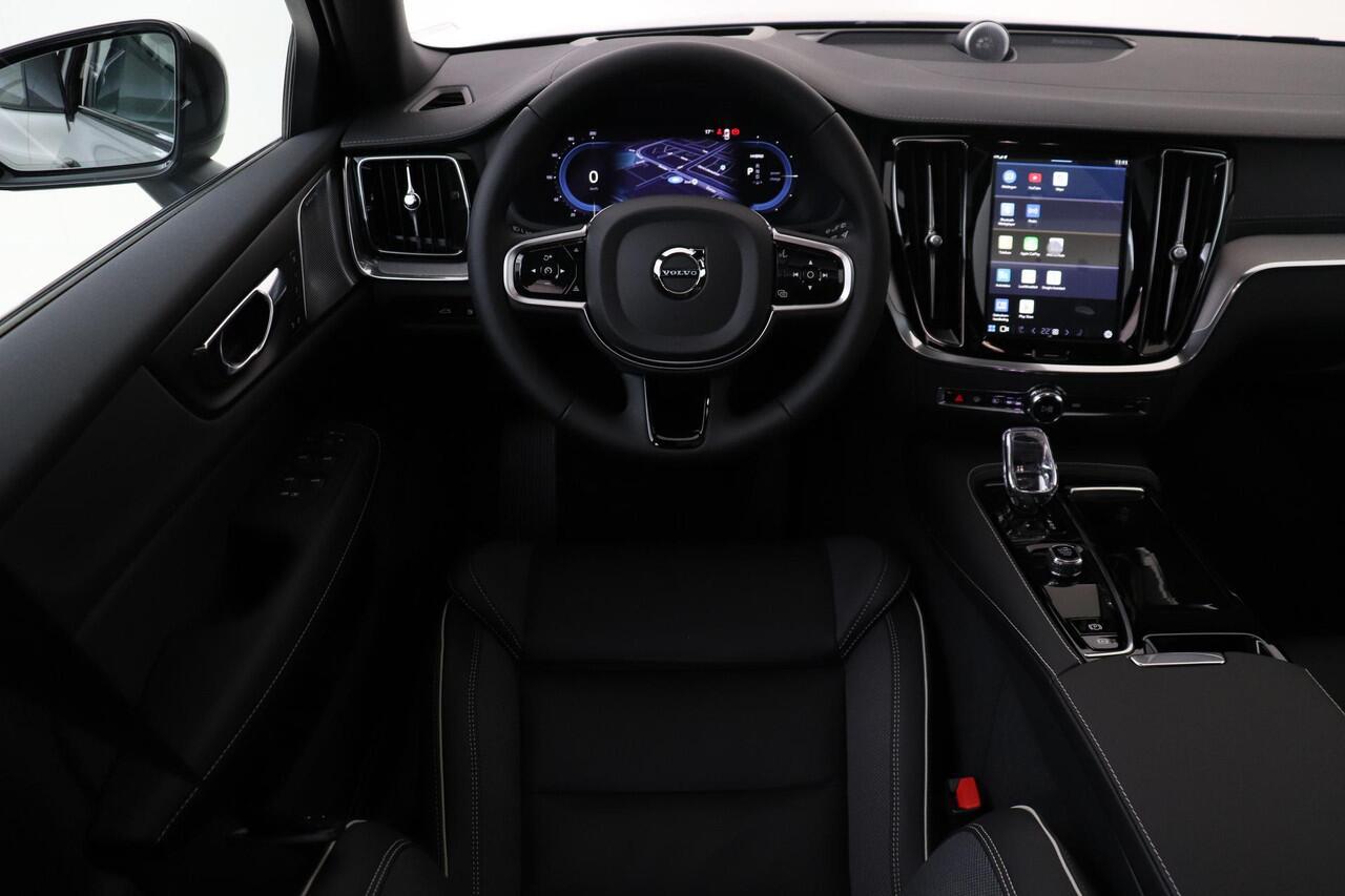 Volvo V60 T6 RECHARGE AWD ULTRA DARK -PANO.DAK|360°CAM|BOWERS&WILKINS|19"|HEAD-UP DISP.|BLACK.BADGE