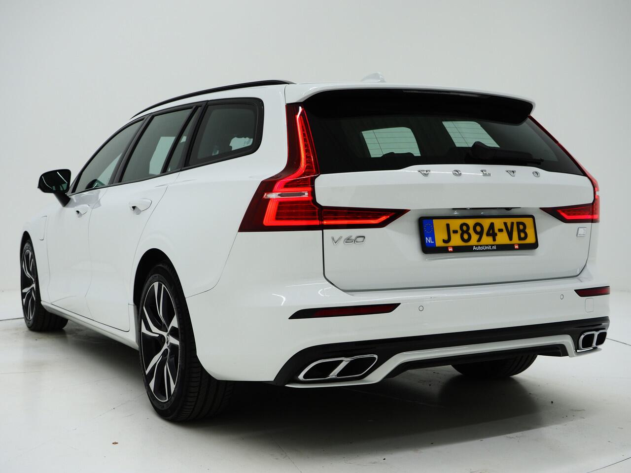 Volvo V60 2.0 T6 Recharge AWD R-Design | Pilot Assist | Keyless | Camera | Memory | Carplay