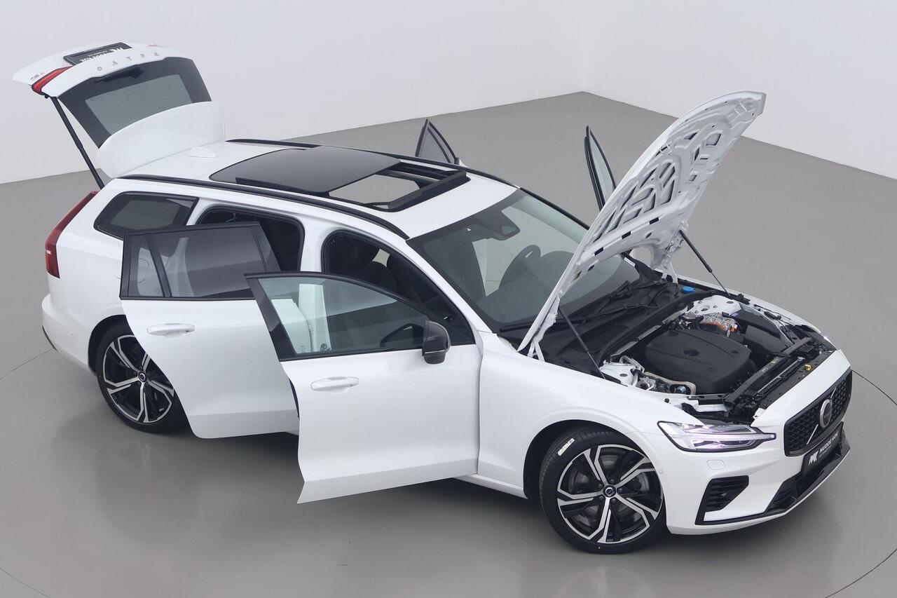 Volvo V60 T8 Plug-in hybrid Ultra Dark | Bowers&Wilkins | Massage | Head-Up | ACC | Panoramadak | 360° Camera