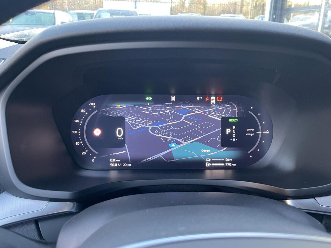 Volvo V60 T6 Plug-in hybrid AWD Essential Edition | Adaptive Cruise Control | BLIS | Google Navigatie | Apple Carplay | Parkeercamera | Stoel-/Stuurverwarming |