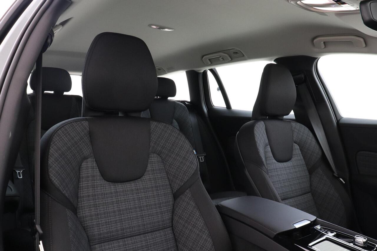 Volvo V60 T6 PLUG-IN HYBRID AWD ESSENTIAL -CLIMATE|CAMERA|PDC|GOOGLE|CRUISE