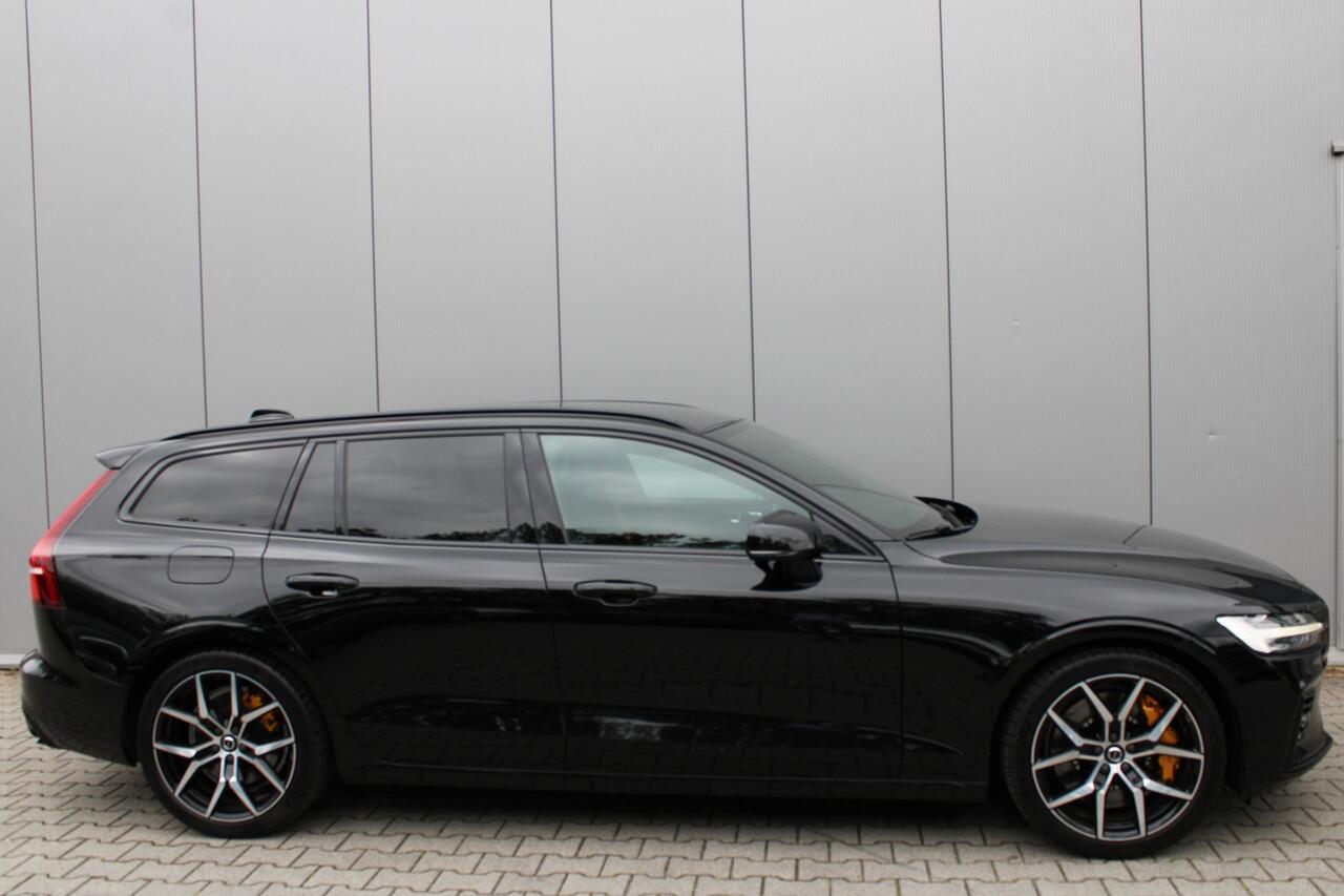 Volvo V60 T8 Twin Engine AWD Polestar Engineered | Dealer onderhouden | Harman Kardon |