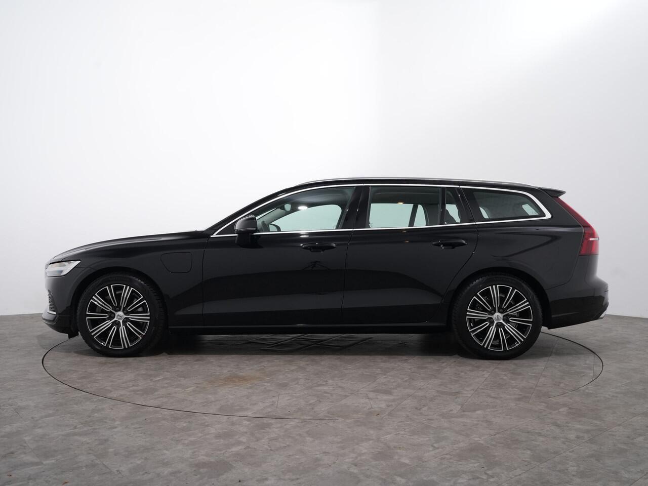 Volvo V60 2.0 T6 Recharge AWD INSCRIPTION EXPRESSION AUT8 | Climate Pack | Park-Assist Pack