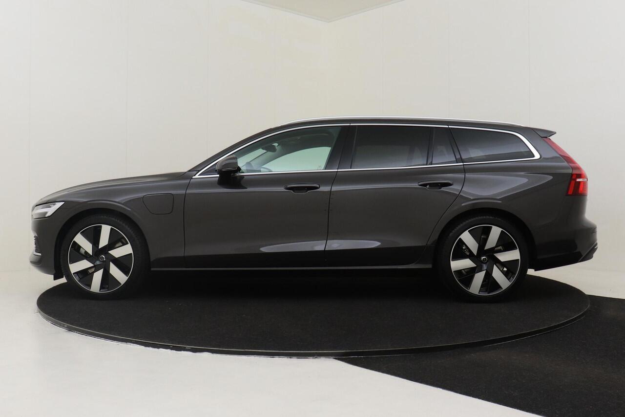 Volvo V60 T6 PLUG-IN HYBRID AWD ESSENTIAL EDITION -ADAP.CRUISE|CLIMATE|BLIS|19"|PRIVACY.GLASS|PARK.ASSIST