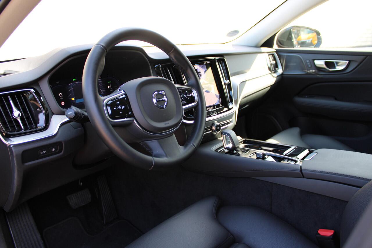 Volvo V60 2.0 T6 Plug-in hybrid AWD Plus Bright | H/K | 360 Camera | Winterpack | Led | Driver assistance