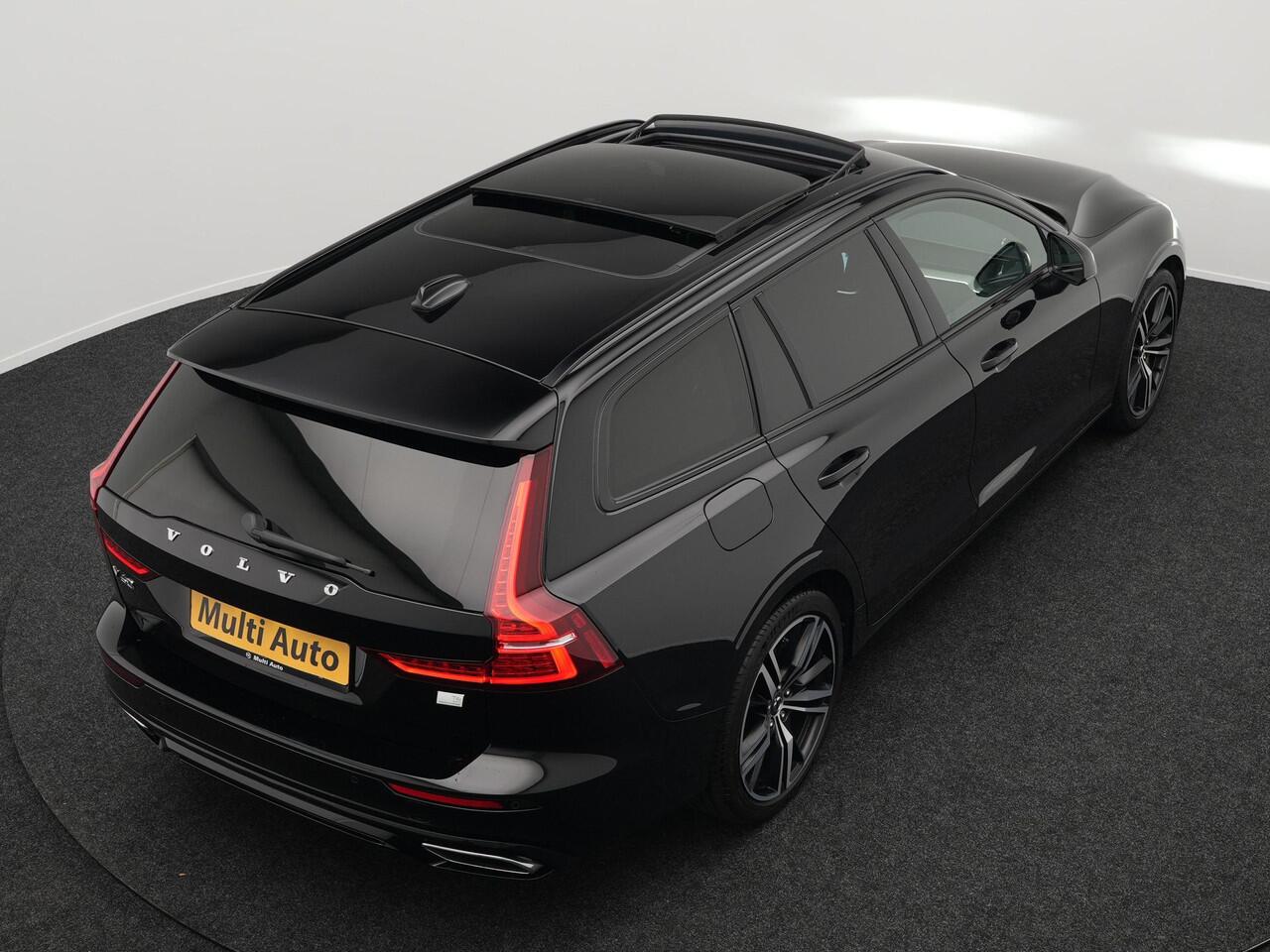 Volvo V60 T6 Recharge AWD R-Design LONG RANGE Plug In Hybrid Dealer O.H. PHEV | Panodak | Lederen Sportstoelen Memory | Harman Kardon | Apple Carplay | Navigatie | Camera | L.M. 19" | DAB | Virtual |