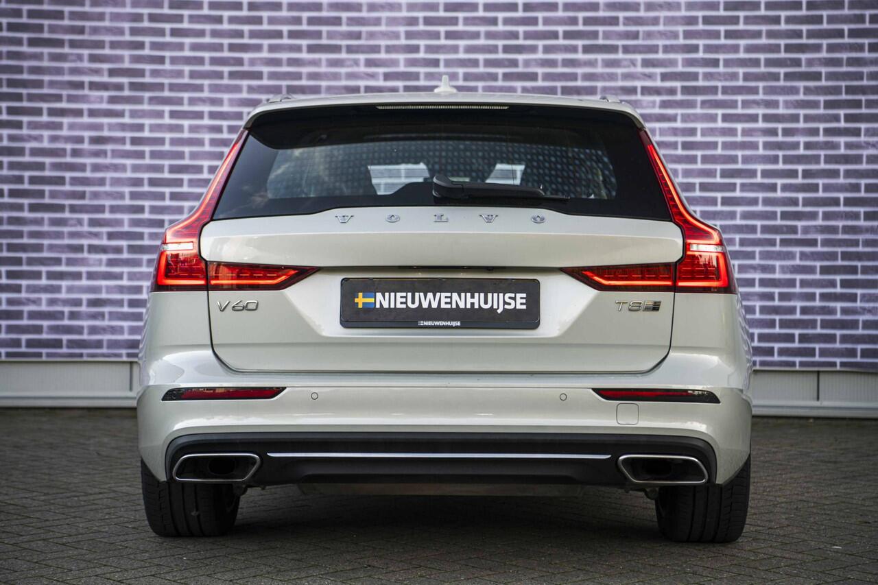 Volvo V60 2.0 T8 Twin Engine AWD Inscription | Adaptieve Cruise Control | Harman Kardon Audio | Parkeercamera | Trekhaak | Dodehoek Detectie | Stoel-/Voorruitverwarming | Nappa Lederen Bekleding + Stoelventilatie en massage |