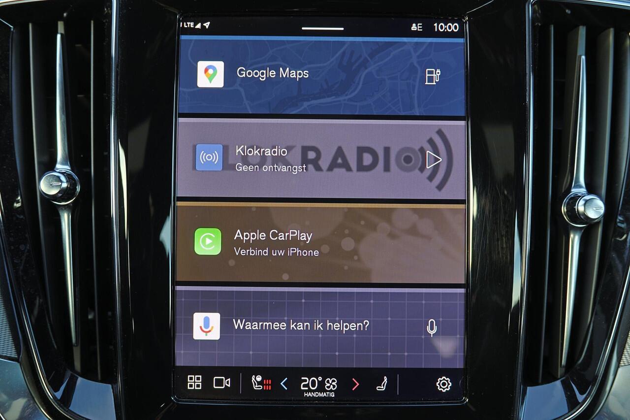 Volvo V60 T6 Recharge AWD Plus Dark - IntelliSafe Assist & Surround - 360º Camera - Harman/Kardon audio - Verwarmde voorstoelen, stuur & achterbank - Parkeersensoren voor & achter - Elektr. bedienb. voorstoelen met geheugen - Elektr. inklapbare trekhaak - 18' LMV