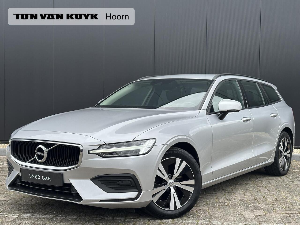 Volvo V60 2.0 B3 Momentum Advantage Adaptive Cruise / BLIS Dode hoek waarschuwing / Leer / verw. voorstoelen en stuurwiel / park assist V+A(-camera) / verw. voorruit / draadloos opladen telefoon