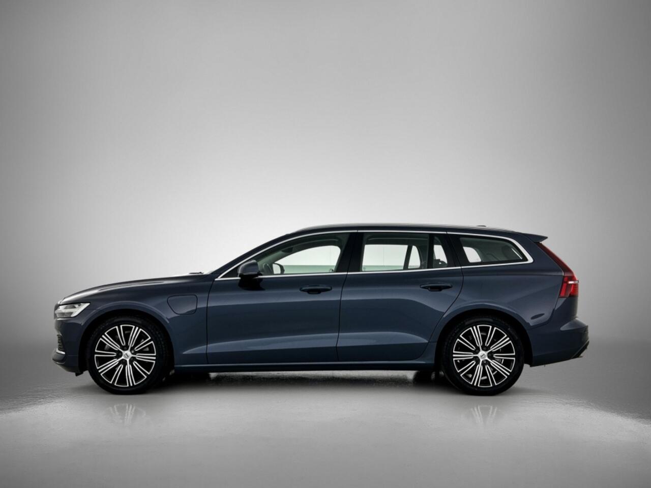 Volvo V60 2.0 T6 Inscription | Camera | Pilot Assist | BLIS |