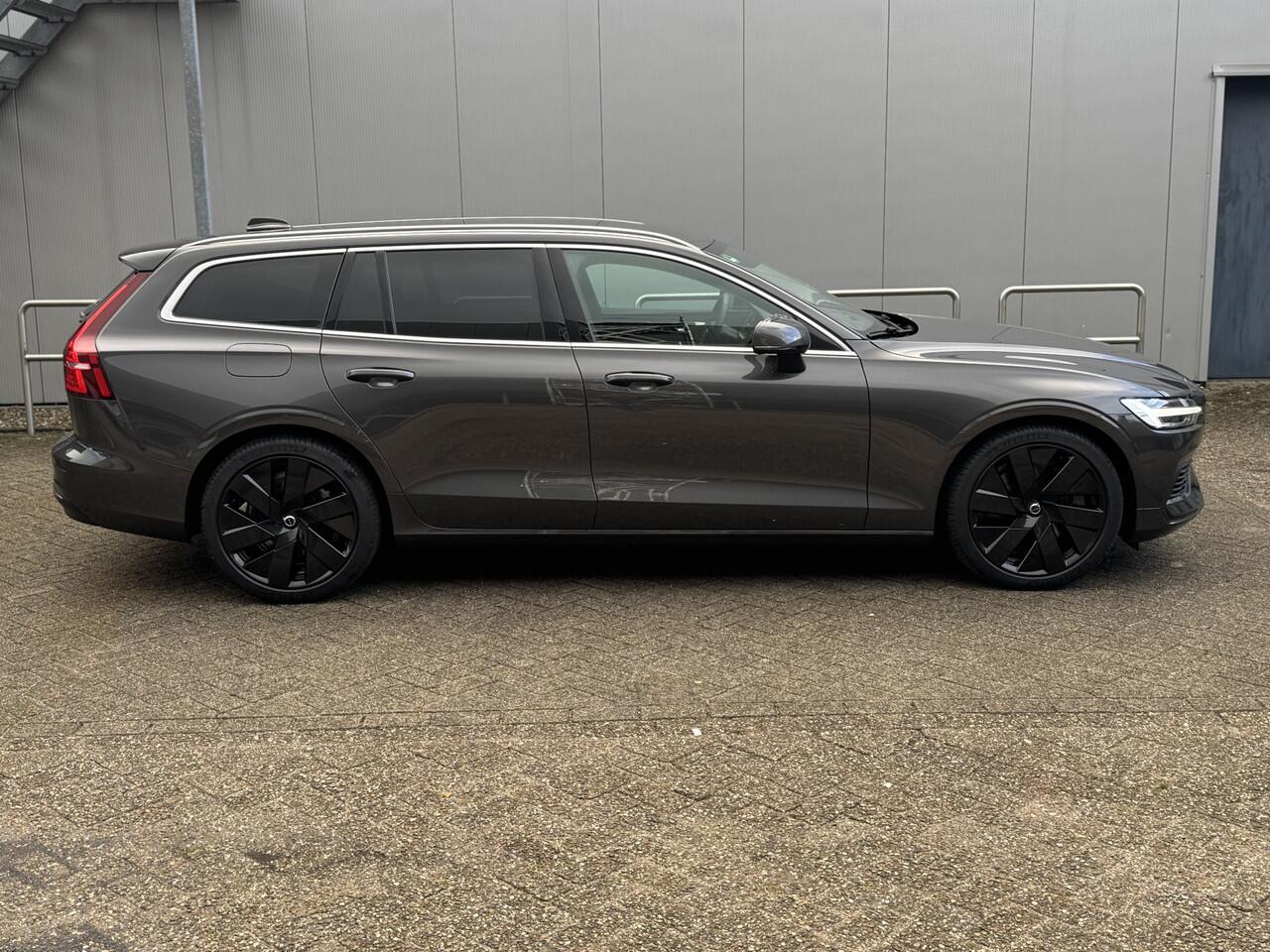 Volvo V60 2.0 T6 Plug-in hybrid AWD Essential Edition Climate Line | Park Assist Line | IntelliSafe Assist | Longe Range