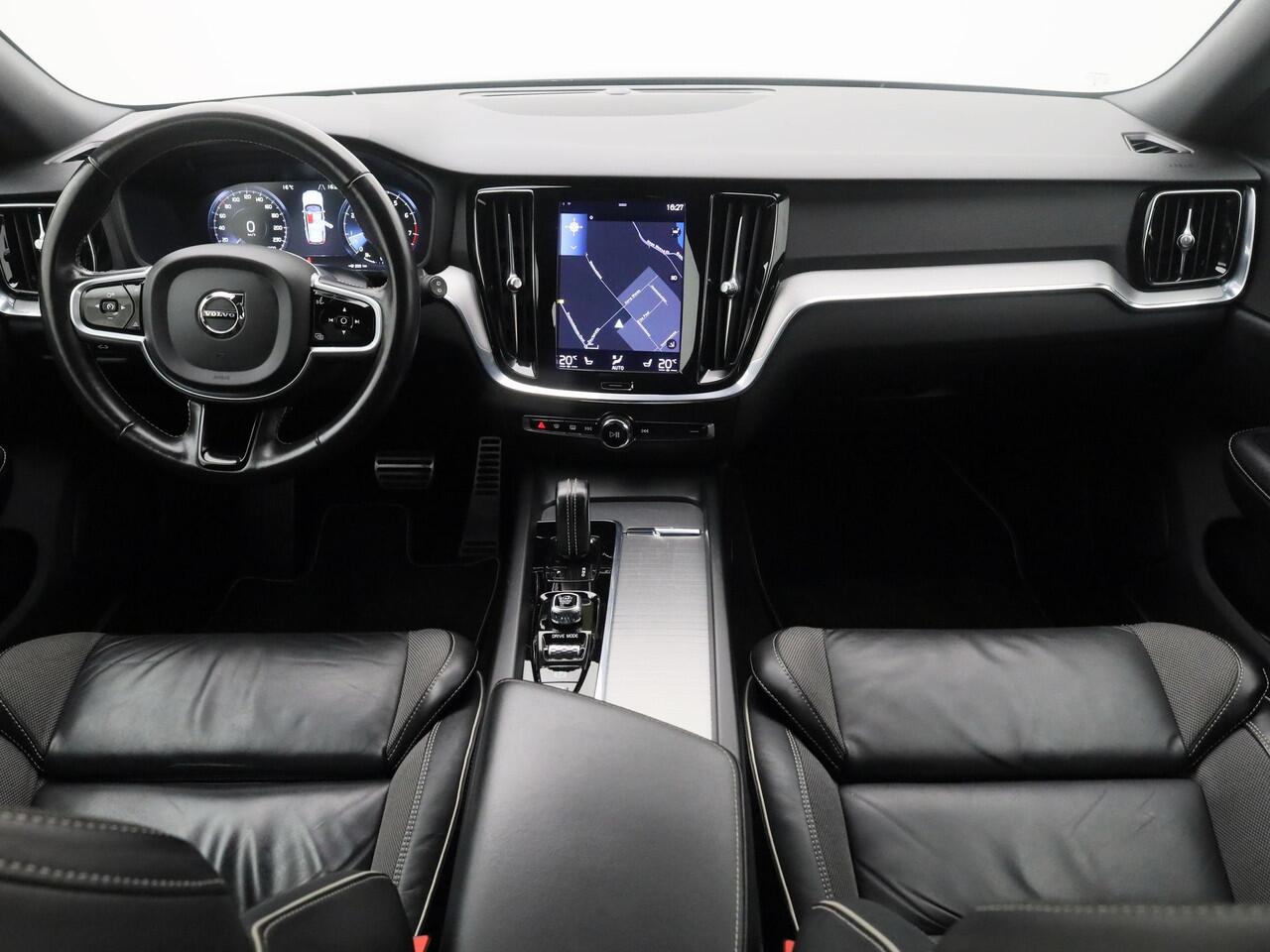 Volvo V60 2.0 B3 R-Design | CAMERA | ADAPTIVE | KEYLESS | STOEL- EN STUURVERW.