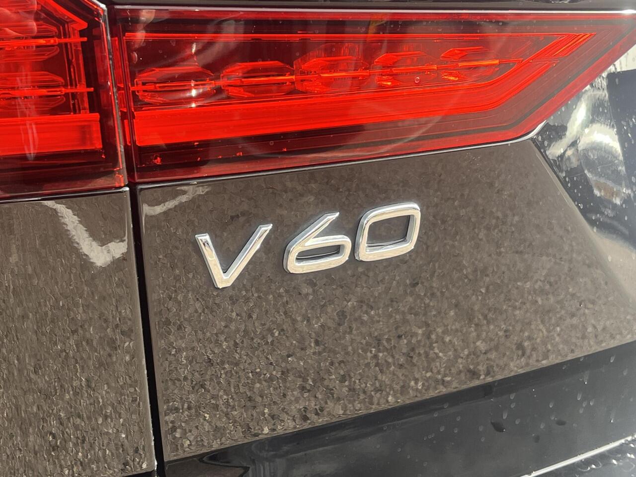 Volvo V60 T6 Recharge AWD R-Design | Pilot Assist | Trekhaak | Harman & Kardon | Camera | CarPlay