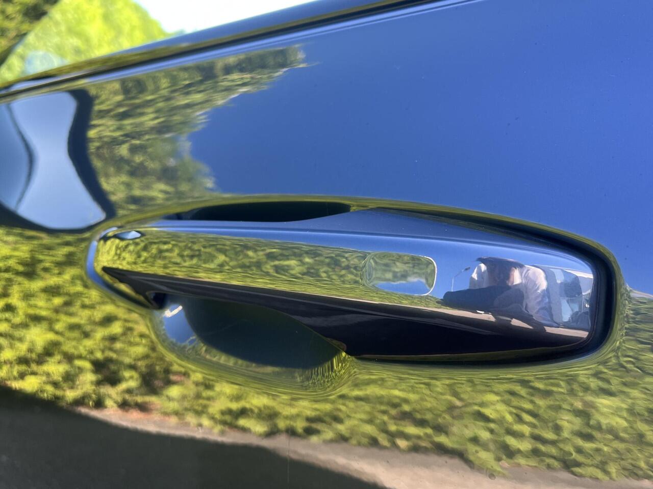 Volvo V60 T6 Plug-in hybrid AWD Plus Dark 360 Camera | Trekhaak | Pilost Assist | Elektr. stoel | H&K Audio