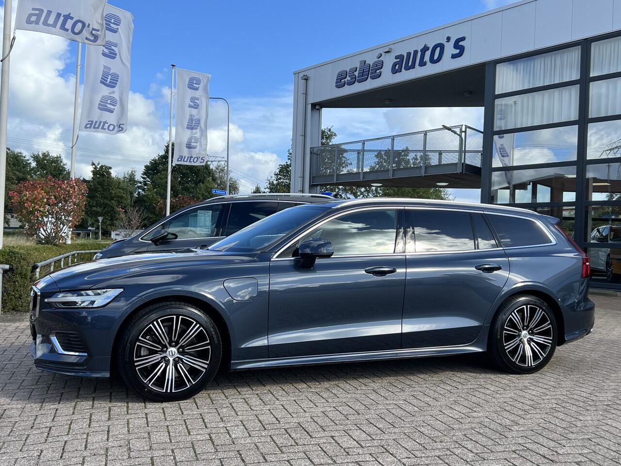 Volvo V60 2.0 T6 Recharge 340 pk AWD Inscription Trekhaak Panodak Pilot Assist ACC Tailored Wool Bekleding Exterior Styling Kit Elec. Stoelen Camera PDC Harman Kardon Contourstoelen Plug in Hybride NL Auto 1e Eigenaar