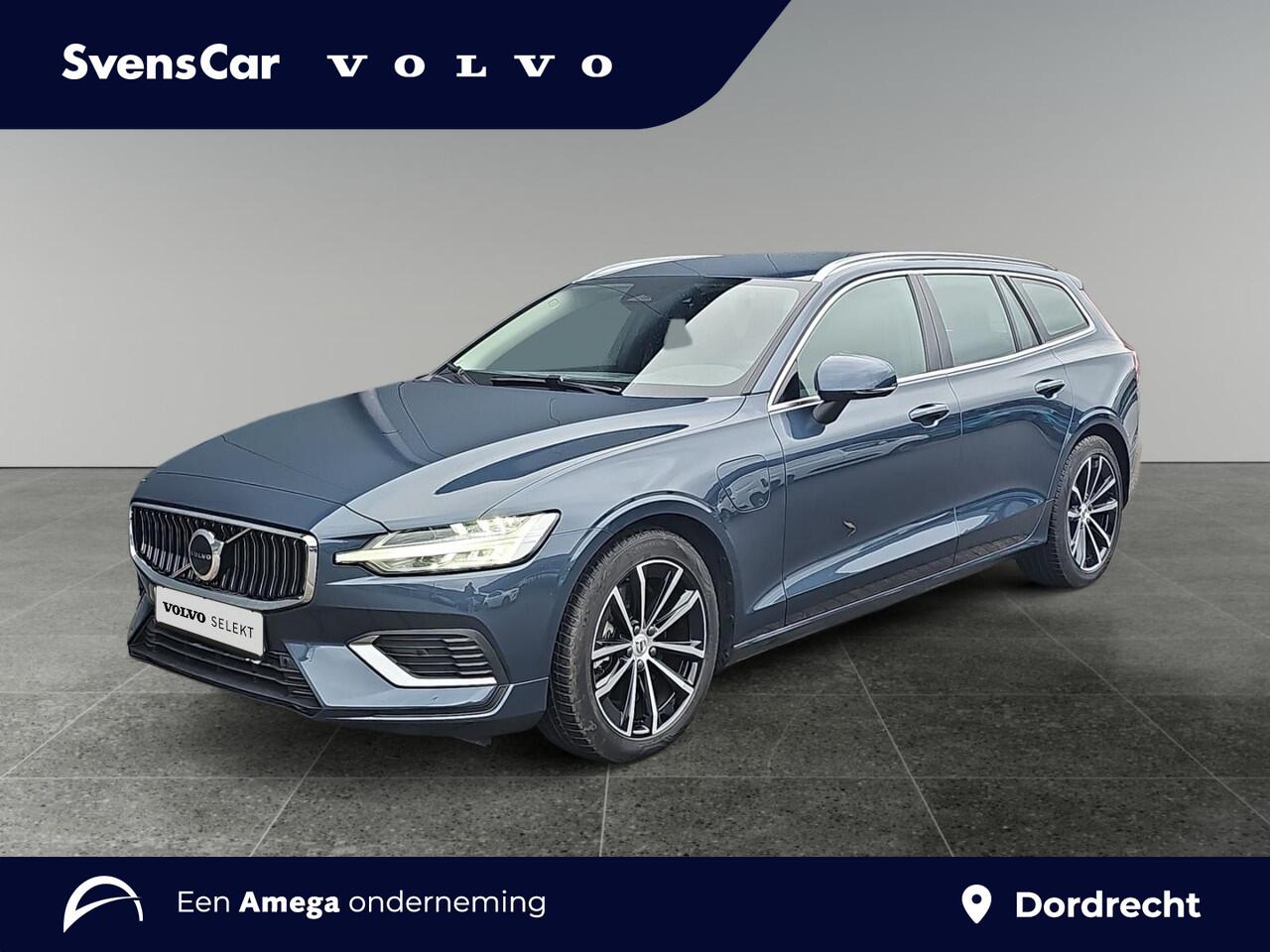 Volvo V60 2.0 T6 Plug-in hybrid AWD Essential Bright | Trekhaak | Cruise Control | Achteruitrijcamera |