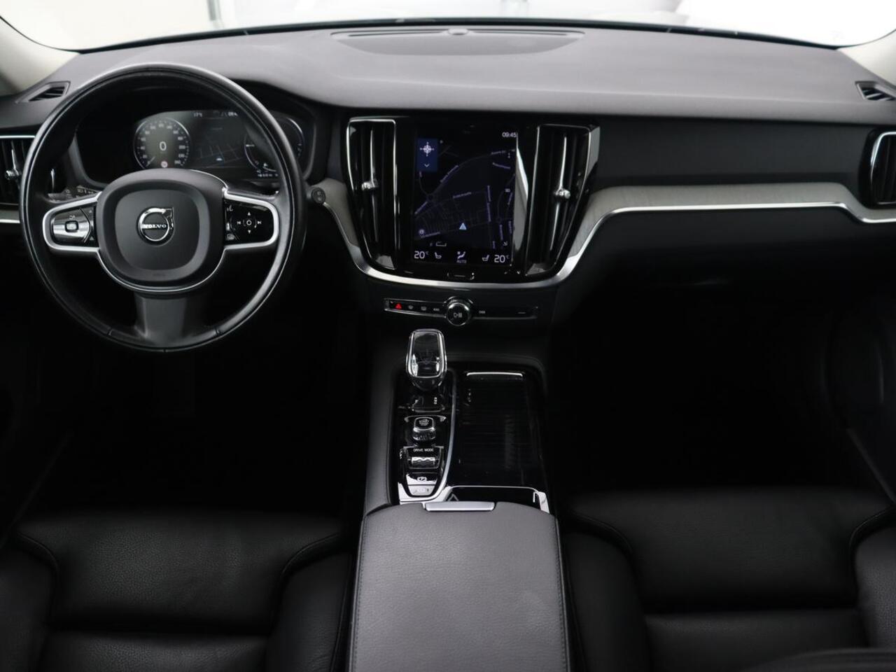 Volvo V60 2.0 T6 AWD Recharge Inscription | Trekhaak | Stoel & stuurverwarming | Leder | Adaptive cruise | Memory | Carplay | Navigatie | Camera | PHEV | Plug In