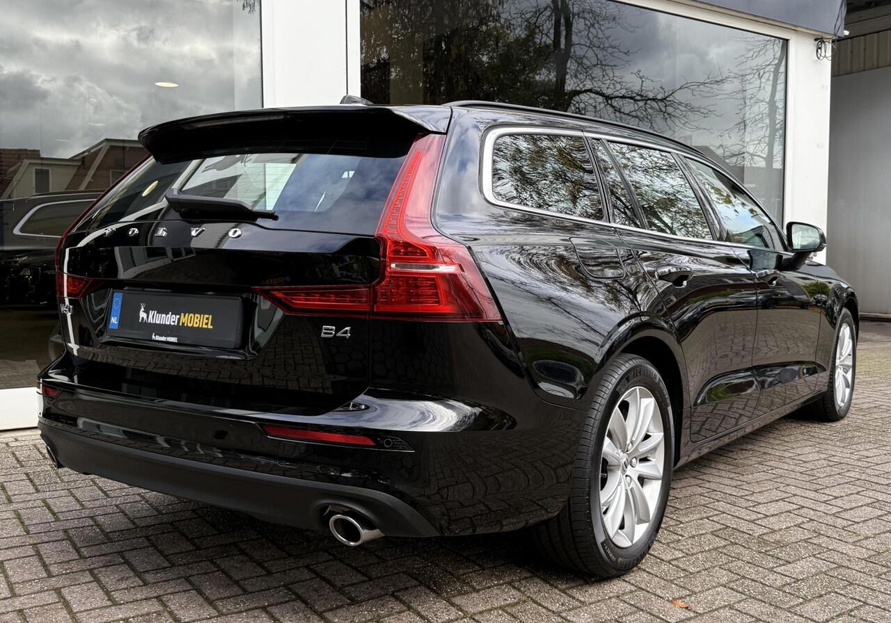 Volvo V60 2.0 B4 Momentum Bus. |Carplay|Adapt.Cruise|Trekhaak|